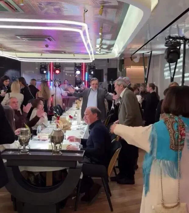 Открытие ресторана 