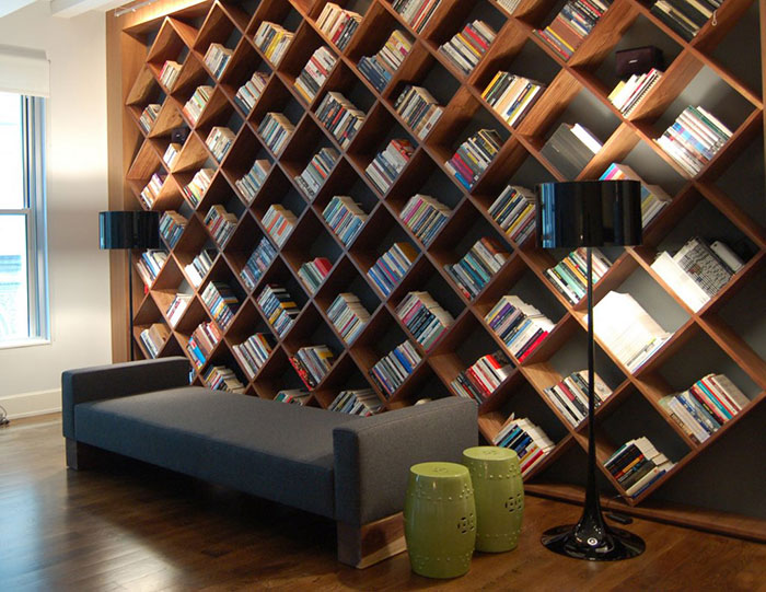 Креативные книжные полки. Фото