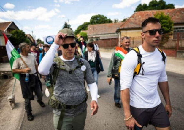 Сотни этнических венгров Закарпатья выдавали себя за украинских беженцев в Германии Сотни этнических венгров Закарпатья выдавали себя за украинских беженцев в Германии