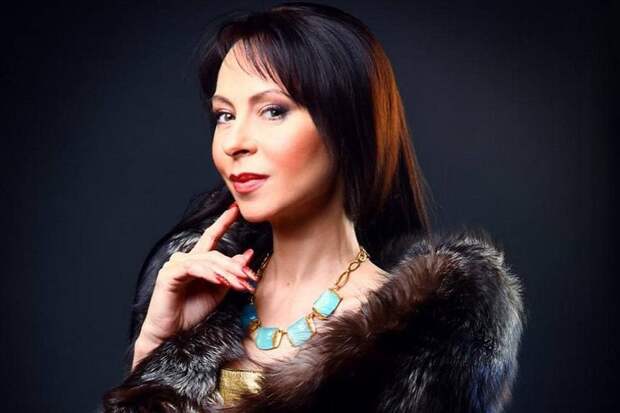 У Марины Хлебниковой ожоги более 50% тела. Сейчас она в медикаментозной коме