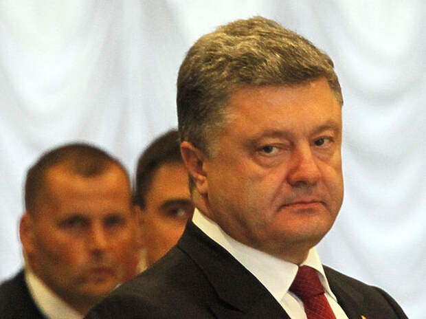 Россия должна платить — Порошенко потребовал новых санкций Россия должна платить — Порошенко потребовал новых санкций