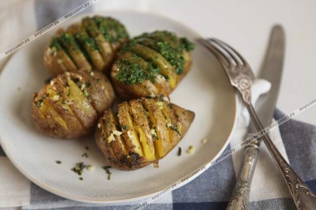 Запеченный картофель в духовке пошаговый рецепт с фото Запеченный картофель в духовке пошаговый рецепт с фото