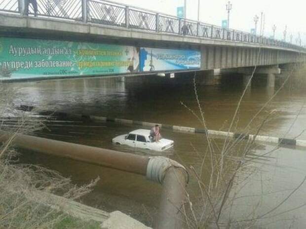 Подборка курьёзных аварий аварии, авто, дтп, курьезы, приколы