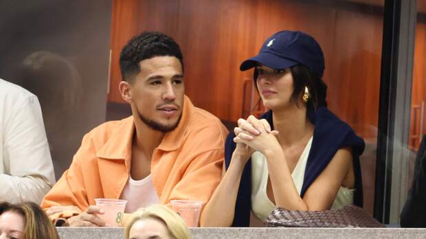 Kendall Jenner Broke Up With Devin Booker An NBA Fans Unleashed Jokes About Her Next Boyfriend