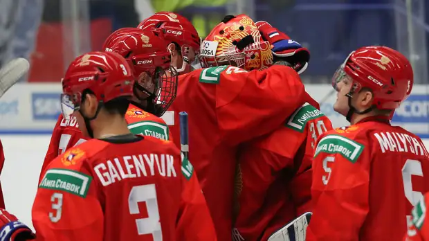 Журавлёв спас сборную России от гола, остановив шайбу на линии ворот в матче со Швецией