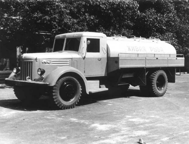 МАЗ 200 - первый большегрузный автомобиль в СССР  $200, автомобиль, большегрузный, маз, первый, ссср