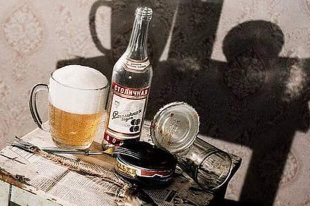 Подпольный алкоголь в СССР: что пили во время сухого закона