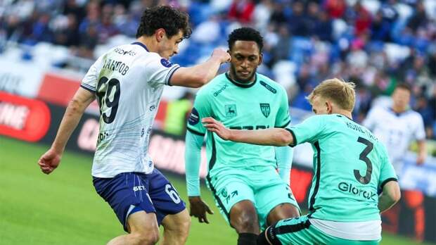 «Пари НН» в добавленное время спасся от поражения в матче с «Балтикой»