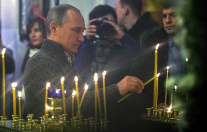 Австрийский сатирик: Нам нужно каждый день ставить свечку за Путина(ВИДЕО) Австрийский сатирик: Нам нужно каждый день ставить свечку за Путина(ВИДЕО)