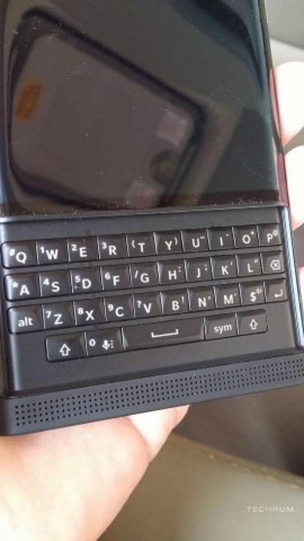 BlackBerry Venice замечен на качественных снимках