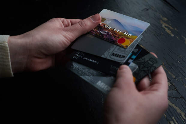 Больше половины крупнейших банков России снизили ставки по вкладам