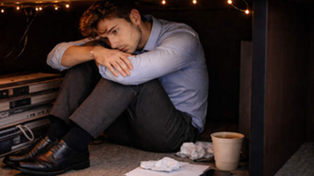 Уставший Ваня – герой чат-бота amic.ru / Изображение сгенерировано Dall-E