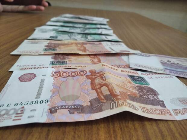 Кузбассовец получил деньги на бизнес, но потратил их на свадьбу