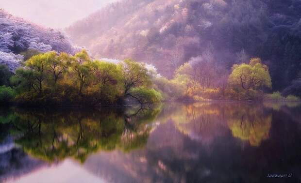 Зеркало природы в реках и озерах (12 фото)