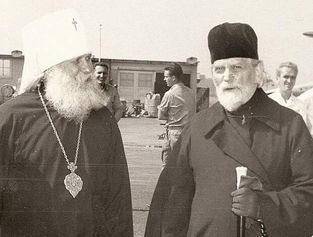 Митрополиты Вениамин (Федченков) и Григорий (Чуков)