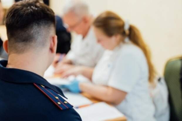 Офицеры Следственного комитета России и курсанты ведомственной академии приняли участие в донорской акции «От сердца к сердцу»