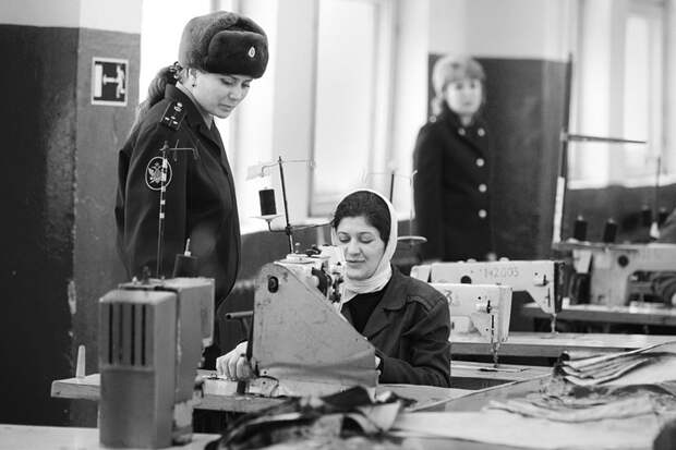 Жизнь женщин-заключенных в тюрьмах разных стран мира Жизнь женщин-заключенных в тюрьмах разных стран мира женщины, казахстан, россия, тюрьма