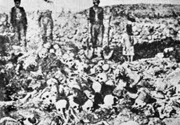 Геноцид армян, греков и ассирийцев 1915-1923 годов, фото жертв первого года  резни