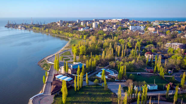 39 домов и 3 предприятия повреждено в результате ночной атаки на Таганрог