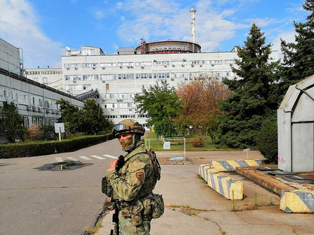 На станции остались 13 человек из МАГАТЭ, в том числе эксперты по баллистике