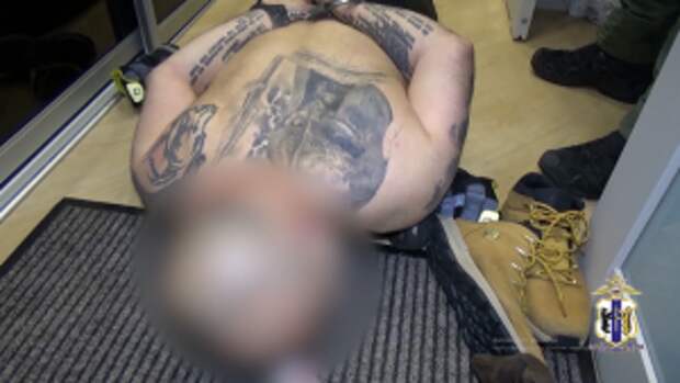 В Хабаровске сотрудники полиции задержали подозреваемого в серии мошенничеств с продажей строительных материалов с предварительным ущербом порядка 3,8 млн рублей