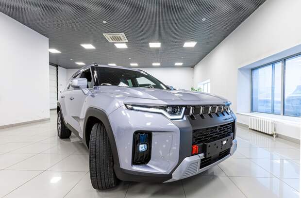 Средняя цена нового автомобиля в России резко выросла