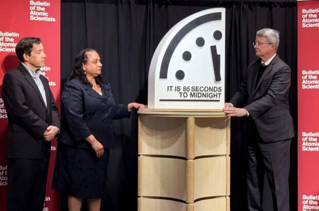 Стрелки Часов Судного дня стали ближе к «ядерной полуночи», чем когда-либо