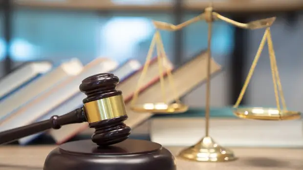 Суд в Москве отправил под арест подозреваемого в распространении вируса-вымогателя хакера