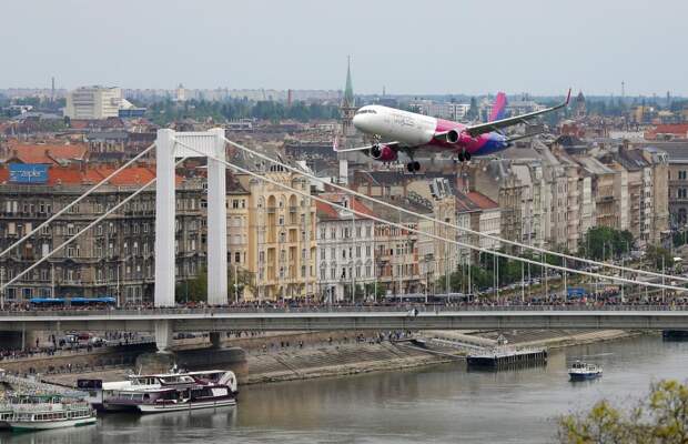 Самолёт Airbus A-321 