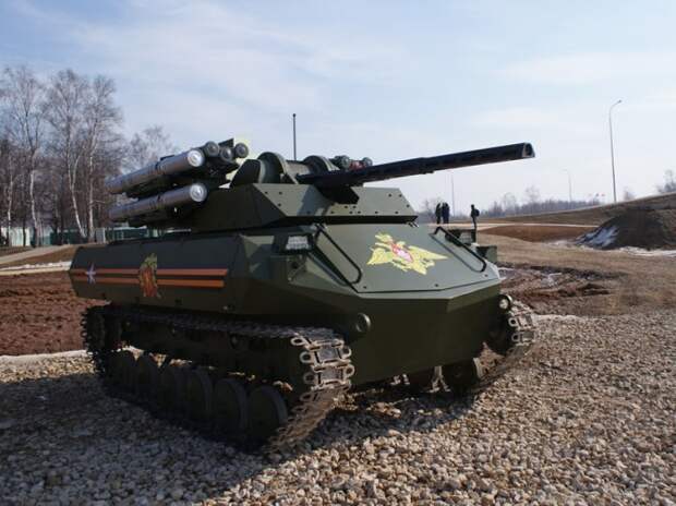 Первый российский боевой робот «Уран-9» попал на видео Первый российский боевой робот «Уран-9» попал на видео