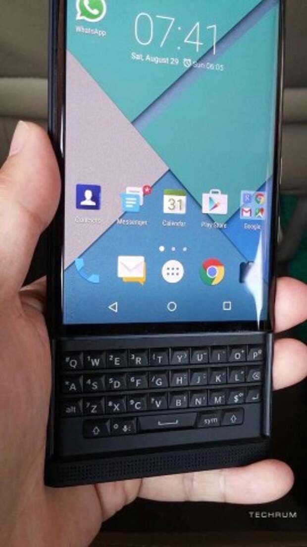 BlackBerry Venice замечен на качественных снимках