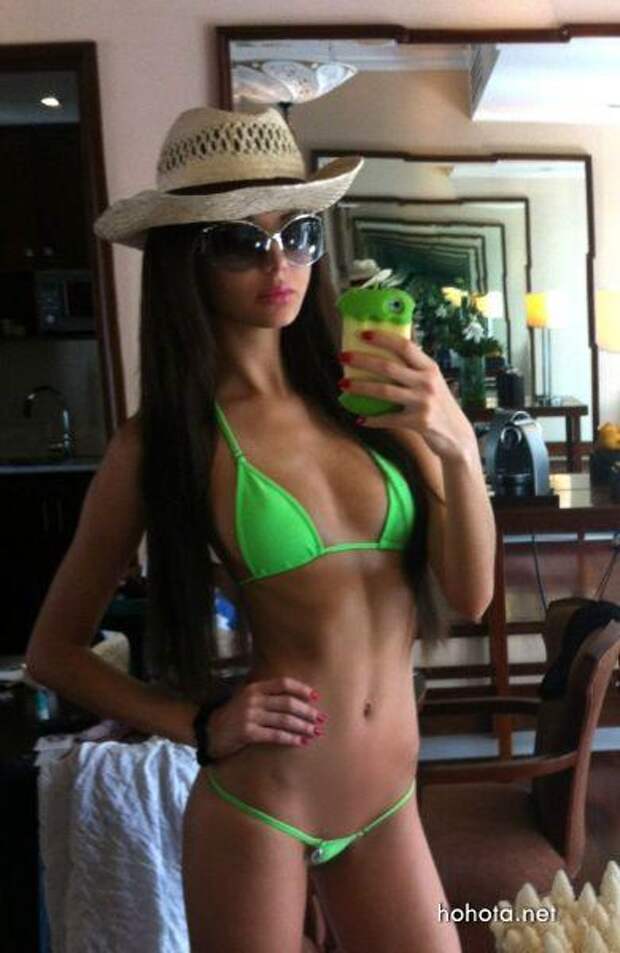 Соблазнительные домашние фотографии красивых девушек (100 фото) Соблазнительные домашние фотографии красивых девушек (100 фото)