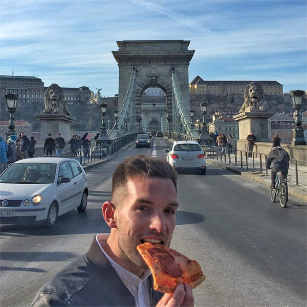 eating-pizza-travel-around-the-world-phil-duncan-travel-slice-6