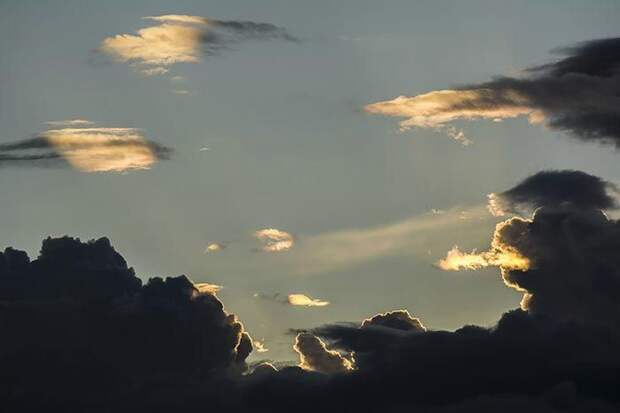 Удивительные облака, принимающие невероятные формы небо, облака, формы