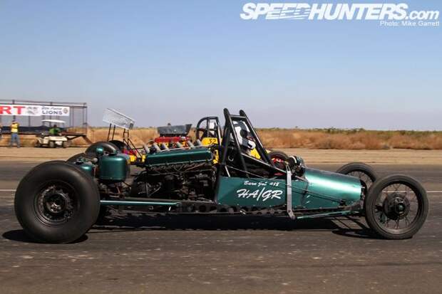 Hot-rod гонки на заброшенном аэродроме в Калифорнии (60 фото)