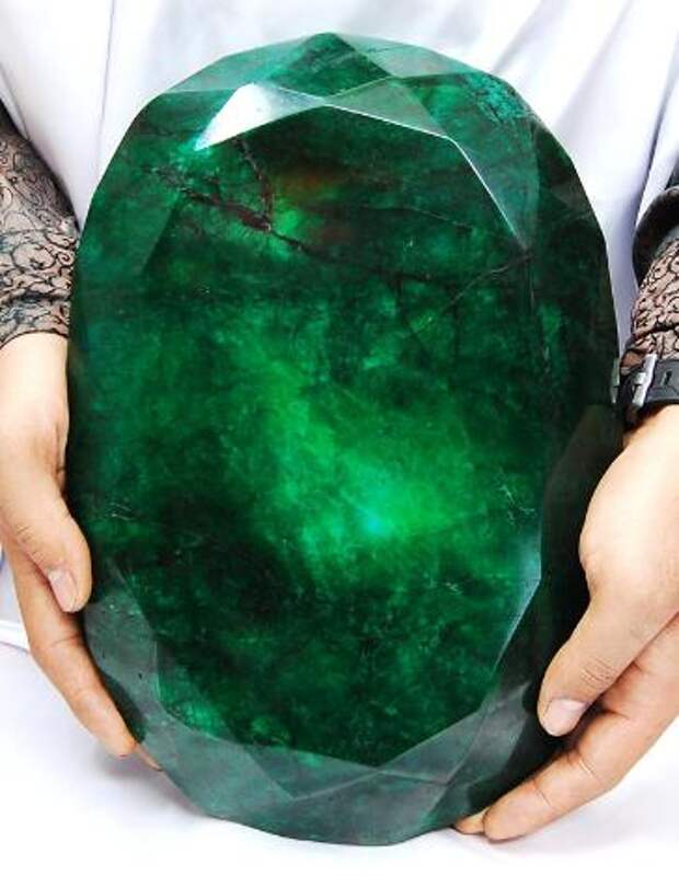 World's largest emerald