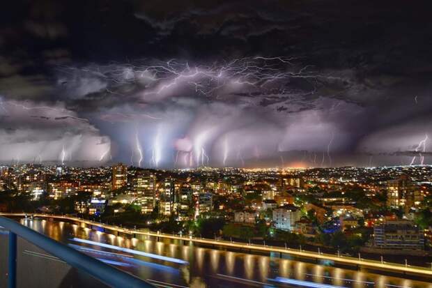 6. Огромный грозовой шторм над Австралией. наш мир, удивительные фотографии