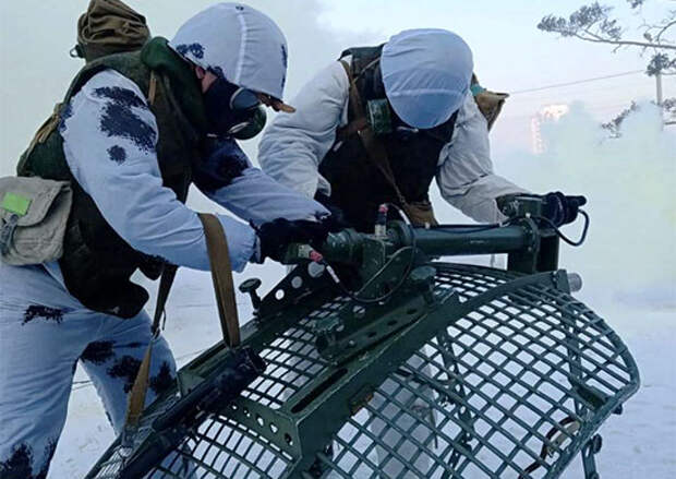 Специалисты соединения связи ВВО в Республике Бурятия провели радиотренировку на средствах связи нового поколения