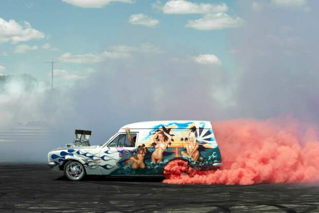 Жжёная резина и хаос - захватывающие кадры с Burnout Competition