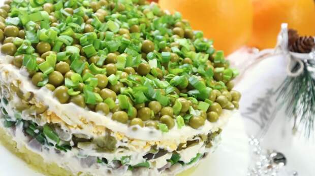 Салат получается недорогим, но очень вкусным