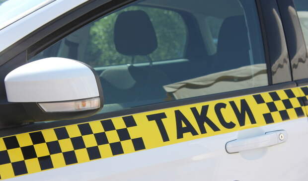 Бонус за маску и прививку: сознательных таксистов Хабаровского края ждут поощрения