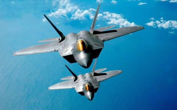 Aviation_F-22_Raptor_037317_