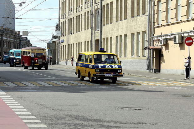 Ретропарад автобусов в Москве Москве, автобусы, общественный траспорт, парад, ретро автомобили