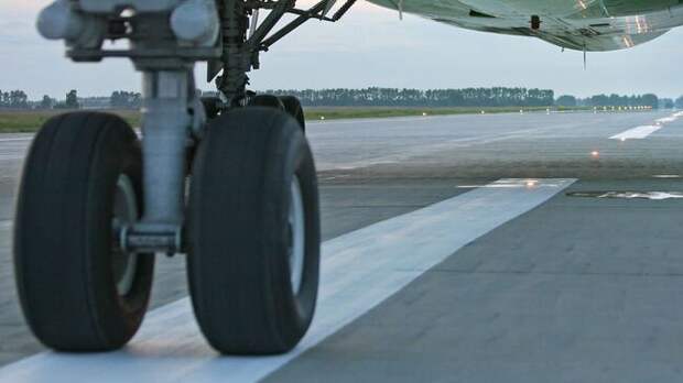 В Пулково задержали или отменили почти 30 рейсов