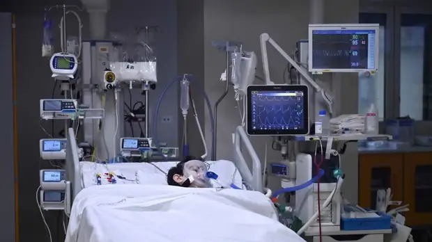 Представитель ВОЗ в России Вуйнович: при «омикроне» пандемия перекинулась на детей