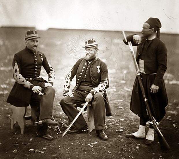 officers-standing-seated-Zouave.jpg