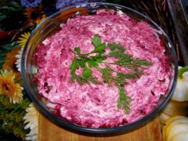 Салат с говядиной и овощами