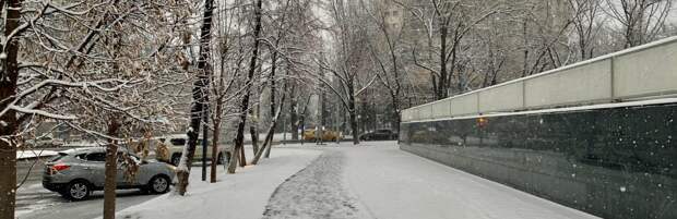 Штормовое предупреждение объявили в Алматы