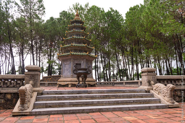 Пагода Тьен Му в Хюэ, Вьетнам