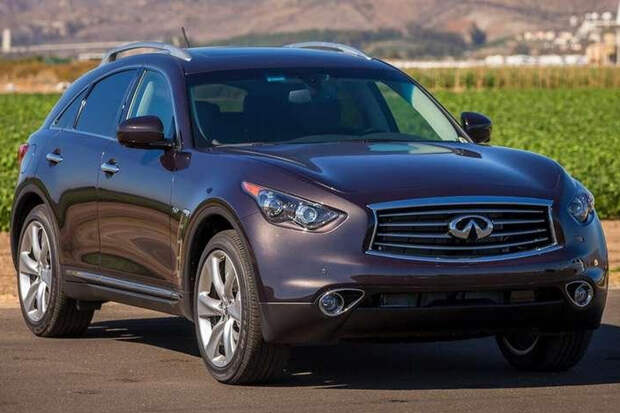 Автоэксперт Зиновьев перечислил четыре минуса кроссовера Infiniti QX70